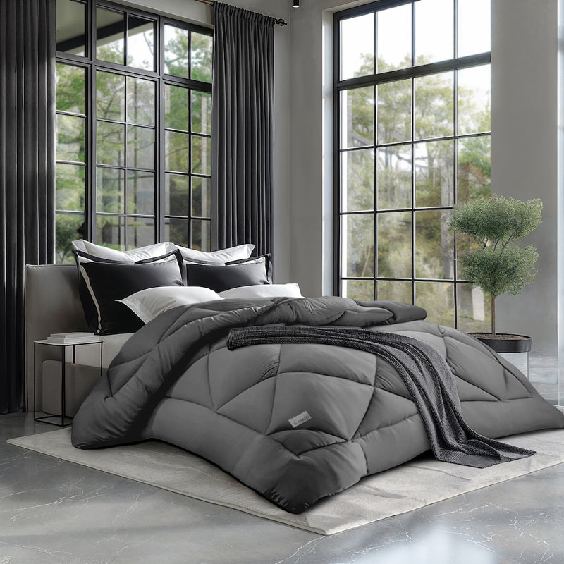 The DÍA Over Sized Eucalyptus Comforter Set