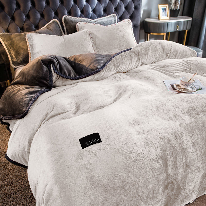 Amorgos fine velvet bedding set premium hotel-style bed setup with soft elegant luxury finish